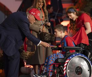 Tłumy na zabawie w Białym Domu. Tak Trump świętował Halloween