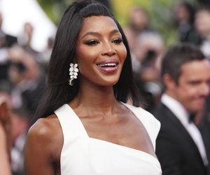 Te gwiazdy późno zostały mamami 