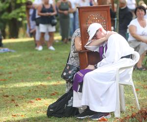 Tysiące kobiet i dziewcząt na pielgrzymce do Piekar Śląskich. Jestem w Kościele, więc idę