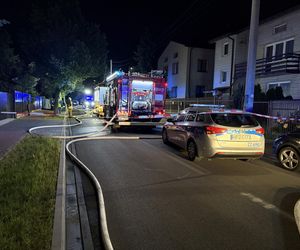 Antyterroryści zatrzymali mężczyznę w Ząbkach. Zabarykadował się w domu