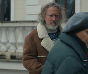 Barwy szczęścia odc. 3201. Józefina Rawicz (Elżbieta Jarosik), nowy właściciel dworku (Jan Korwin Kochanowski)