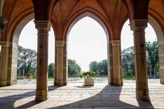 Ten bajkowy pałac to perła na skalę europejską. Znajduje się na Dolnym Śląsku!