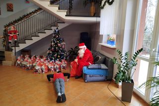 W 2024 roku rozwożenie słodkości dzieciom zajęło dwa dni. Obdarowanych zostało 10 placówek i SOS Wioska Dziecięca w Siedlcach