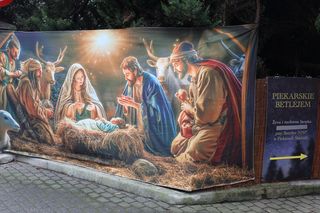 Plenerowa szopka „Piekarskie Betlejem” już otwarta. W tym roku w nowej lokalizacji