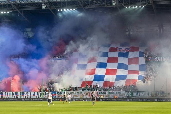 Górnik Zabrze kontra Pogoń Szczecin 2:1