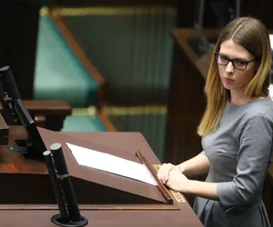 Posłanka z PiS urodziła! Elżbieta Zielińska powitała na świecie trzeciego synka! Dała mu tradycyjne imię