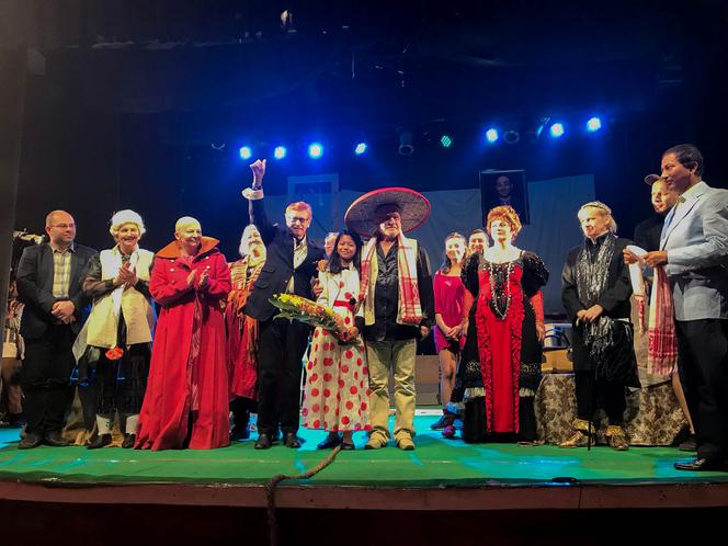 Teatr Dramatyczny zaprezentował "Zemstę" w Indiach