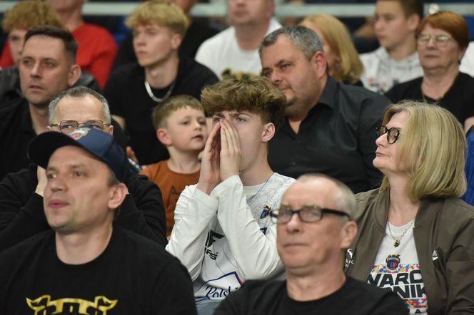 Arriva Polski Cukier Toruń - Anwil Włocławek, zdjęcia kibiców i zawodników z 4. meczu fazy play-off Orlen Basket Ligi