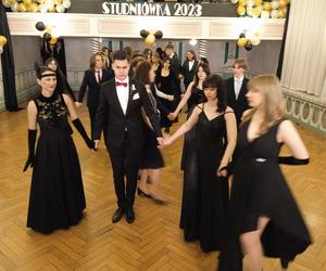Studniówka 2023 w II LO w Poznaniu