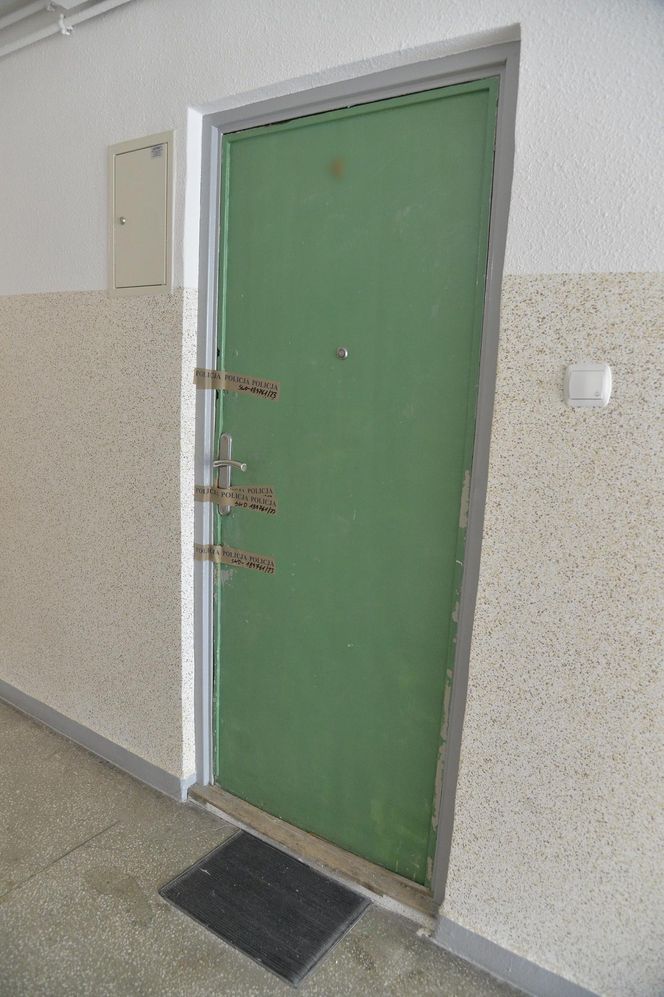 Brat rzucił się z nożem na brata. Wstrząsające relacje sąsiadów. „Krzyczał, że długo nie wytrzyma”