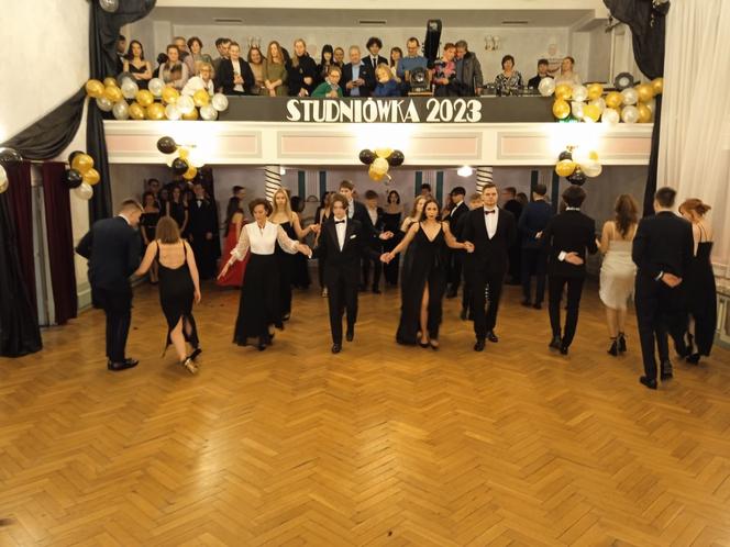 Studniówka 2023 w II LO w Poznaniu