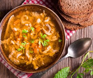 Flaki po warszawsku z pulpetami