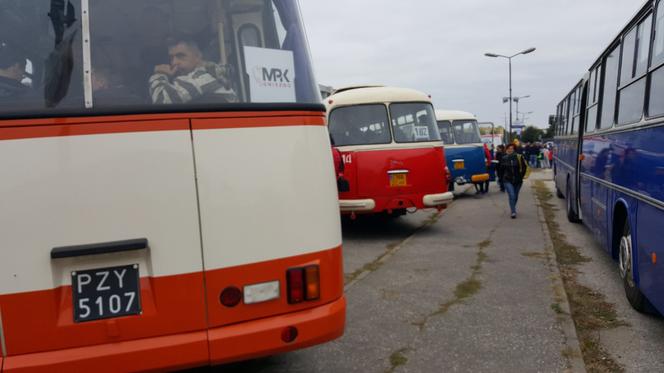 Parada Zabytkowych Autobusów w Bydgoszczy