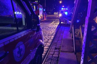 Nocna akcja w centrum Wrocławia. Rozebrana i pijana kobieta postawiła służby na nogi