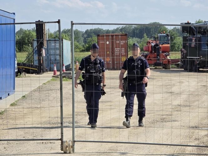 Broń i amunicja znaleziona 25 km od granicy z Ukrainą. MSWiA odpowiada. "Potwierdzam informację"