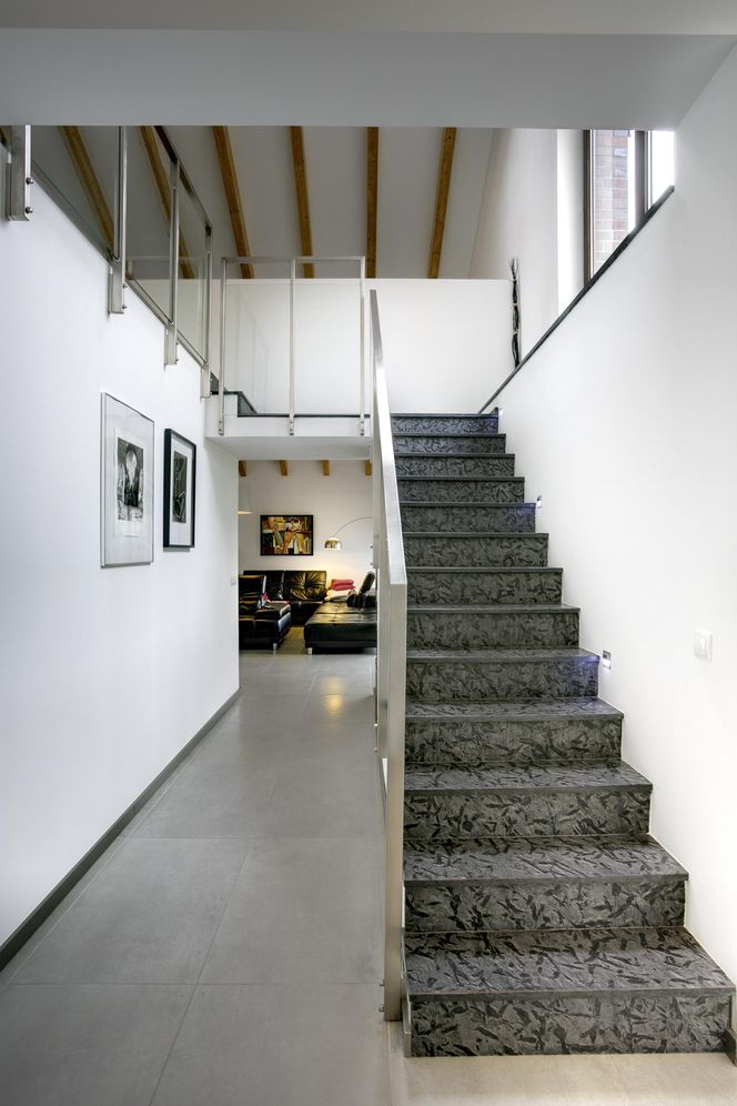 Inspiracją dla tyskiego domu były architektura holenderska oraz śląskie familoki