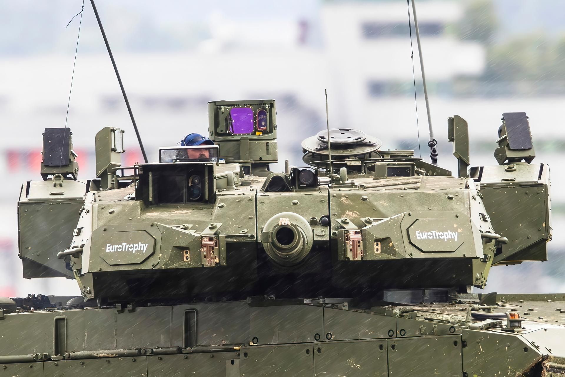 Leopard 2A8