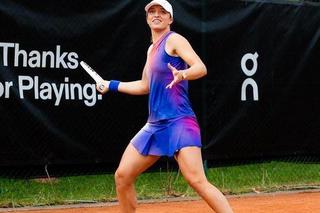 Iga Świątek i Courteney Cox zagrały ze sobą w Paryżu