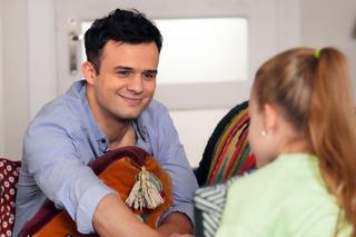 Barwy szczęścia odc. 2991: Ignacy Kieliszewski (Olaf Staszkiewicz) , Marysia (Nina Szumowska)