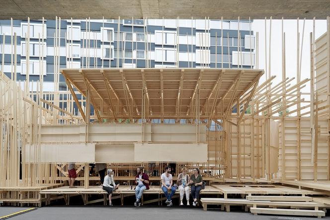 House 2 - eksperymentalny pawilon zbudowany przez studentów