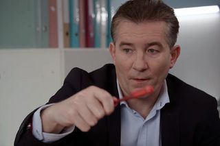 Pierwsza miłość, odcinek 4031: Wenerski pozna straszną diagnozę! Leki przestaną działać i chory Jakub narazi się policji - ZDJĘCIA, ZWIASTUN