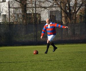 Retro mecz pod Wawelem. Wisła Kraków po 100 latach pokonała Pogoń Lwów