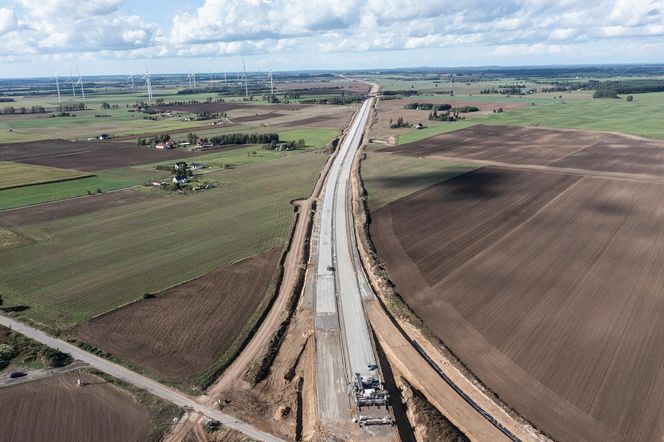 Budowa drogi ekspresowej S6 na odcinkach Bobrowniki Skórowo i koniec obwodnicy Słupska - Bobrowniki