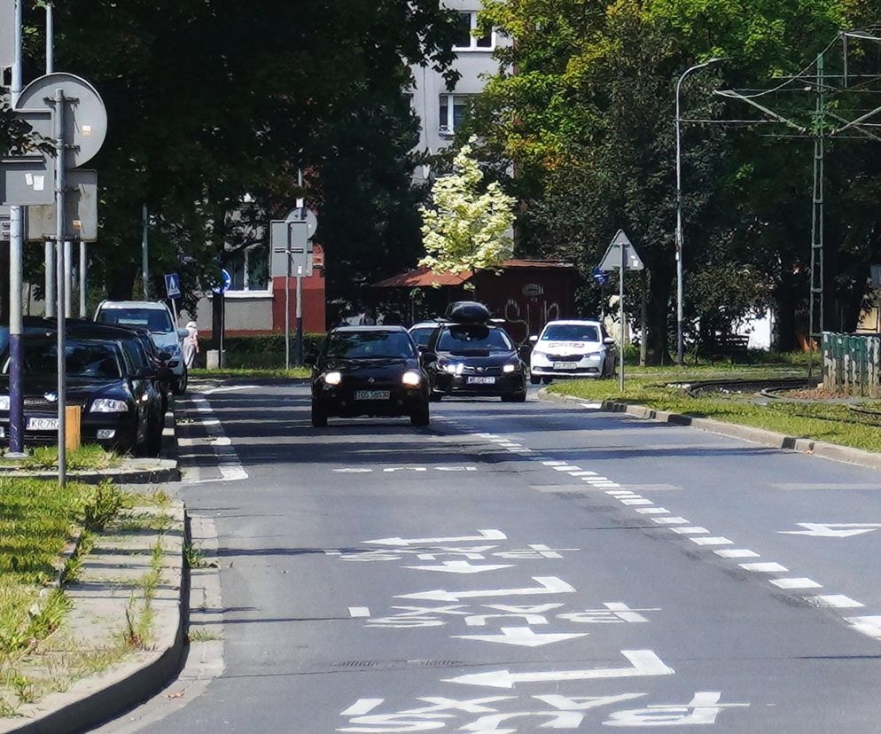 Mieszkańcy mają dość korków, radny pisze petycję. „Czas na zmianę tej fatalnej decyzji i przywrócenie normalności” 