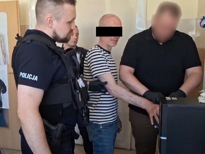 Utknął w rurze i wołał o pomoc. 44-letni Gruzin aresztowany! Wszystko się wyjaśniło