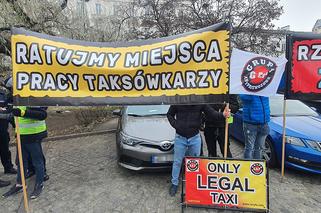 Protest taksówkarzy w Warszawie