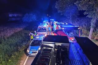 Pstrokonie. W wypadku samochodowym zginęły dwie osoby a siedem innych zostało poszkodowanych