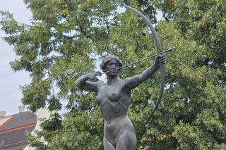 Rzeźby i pomniki, które tworzą Bydgoszcz. Poznaj symbole miasta