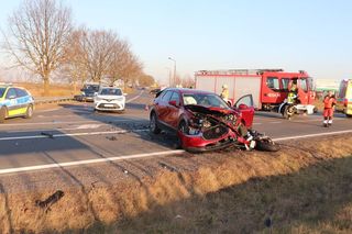Straszny wypadek! Wjechała prosto w motocyklistę