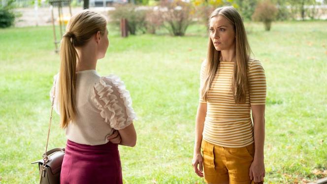 Barwy szczęścia, odcinek 2369: Dominika (Karolina Chapko), Renata (Anna Morawska)