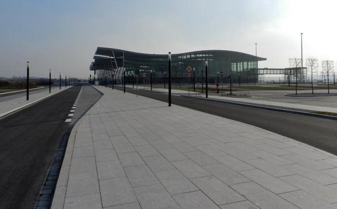 Lotnisko we Wrocławiu, nowy terminal 