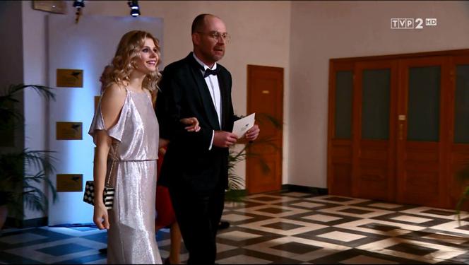 Barwy szczęścia, odc. 2098. Iwona (Izabela Zwierzyńska), Marek (Marcin Perchuć)