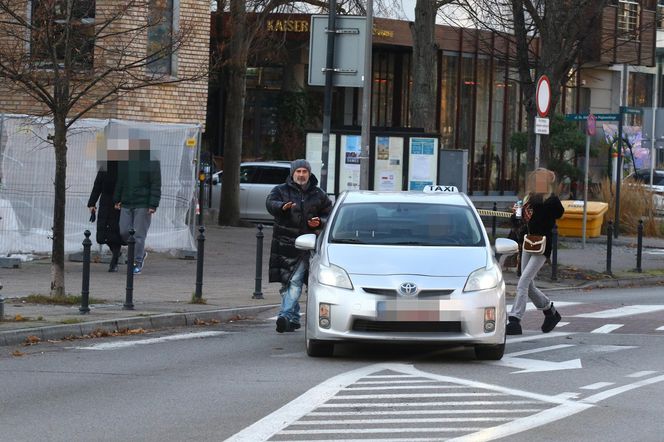  Jacek Kopczyński na randce nad morzem