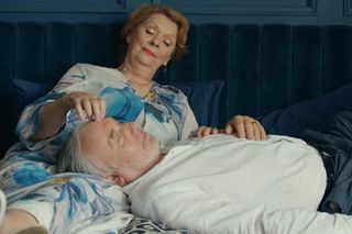 Barwy szczęścia, odcinek 3121. Józefina (Elżbieta Jarosik), Andrzej (Leon Charewicz)