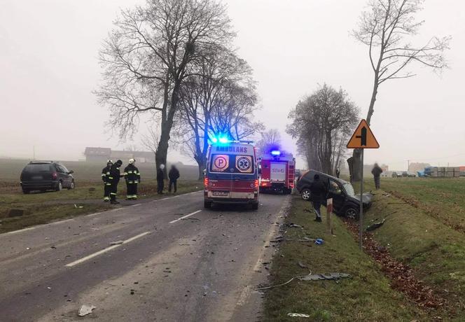 Radzikowo. Chciał sprawdzić, czy może wyprzedzać. Spowodował FATALNY wypadek! [ZDJĘCIA]
