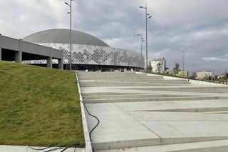 Otwarcie hali Urania coraz bliżej. Zobacz, jak obiekt prezentuje się w środku i na zewnątrz [ZDJĘCIA]