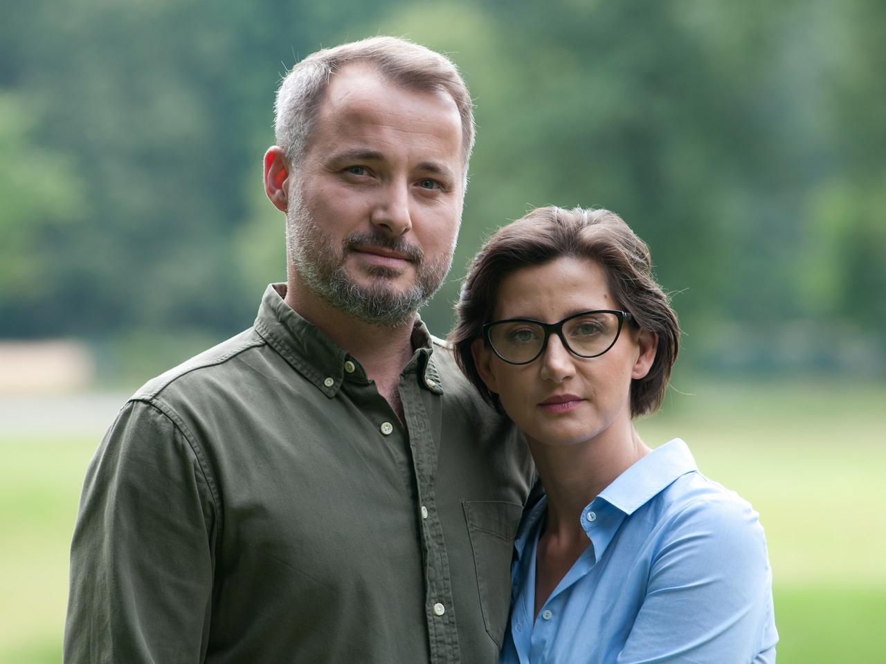 Pierwsza miłość, odcinek 3138. Wanda oświadczy się Bartkowi w nietypowy sposób! Jego reakcja się jej nie spodoba