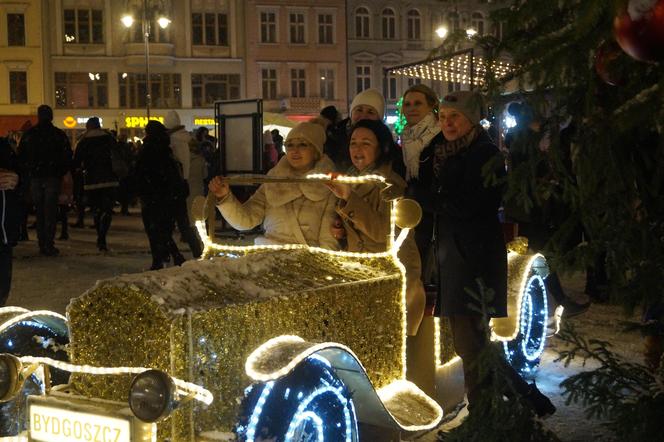 Magia świąt opanowała miasto! Byliśmy na Bydgoskim Jarmarku Świątecznym 