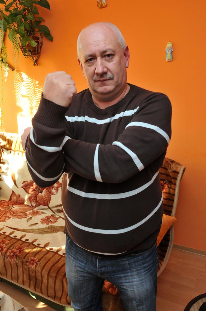 Mafia okrada emerytów "na abonament telewizyjny"