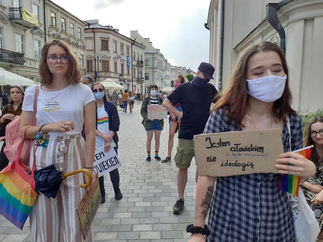 "Jesteśmy ludźmi, nie ideologią" - tak środowiska LGBT manifestowały wczoraj w Lublinie