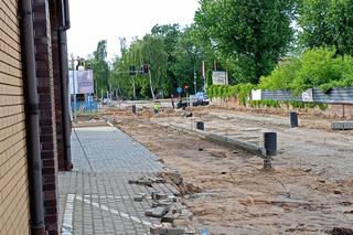 Przy skrzyżowaniu ulicy Cmentarnej z ul. ks. Jana Niedziałka w miejscu prac remontowo-budowlanych zostały ujawnione szczątki ludzkie nieznanego pochodzenia