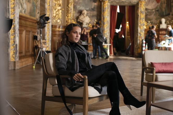 Alicia Vikander w serialu HBO Max „Irma Vep