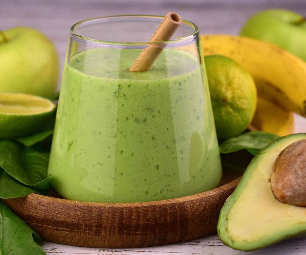 wzmacniający koktajl z awokado