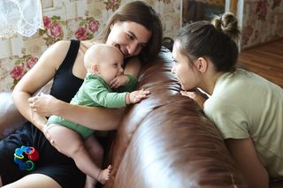 Wiesz, że ciocie też świętują? Sprawdź, kiedy jest Dzień Cioci i wybierz wierszyk, który wyślesz!