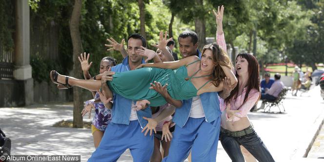 Angie Cepeda na planie "Hora mas en Canarias" w 2010