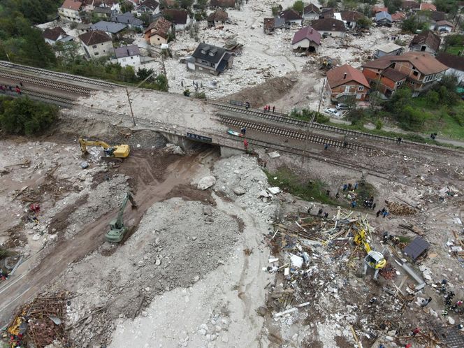 Powódź błyskawiczna spustoszyła Bośnię i Hercegowinę, wiele osób zagięło